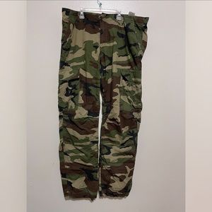 CARHARTT camouflage pants size 40